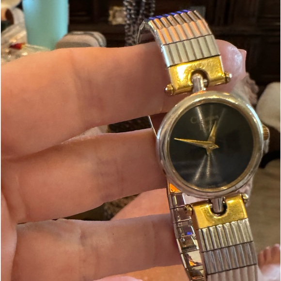 Christian Dior vintage watch! Lovely markings on clasp! Swiss 8025! - Picture 9 of 14